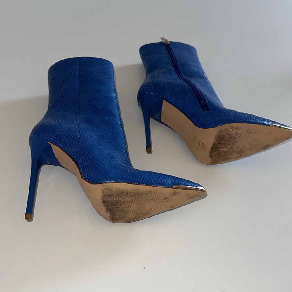 Blue boots - Picture 4 of 4